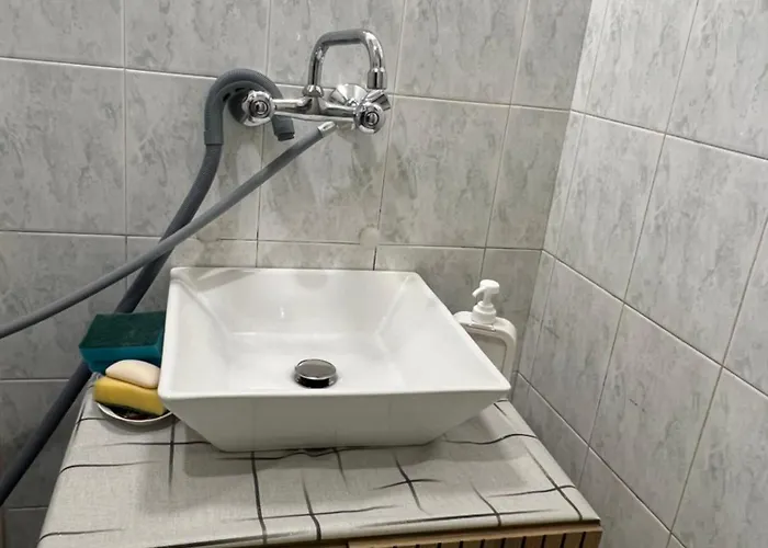 Cheep&free On The Ground Floor And Pets Friendly *