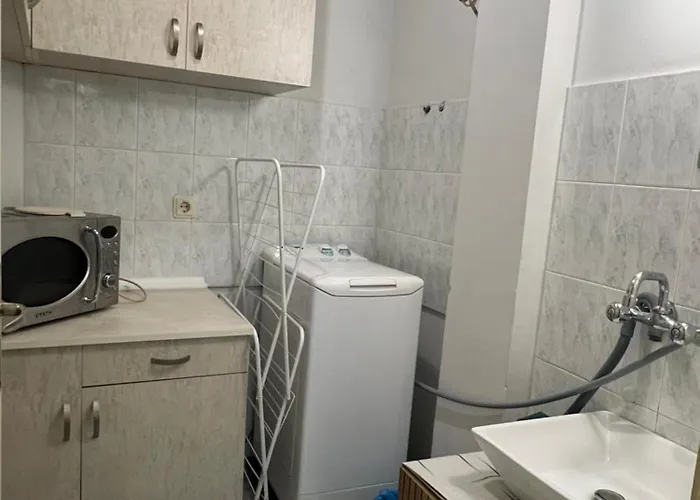 Cheep&free On The Ground Floor And Pets Friendly Sofia