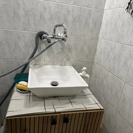 Cheep&free On The Ground Floor And Pets Friendly *